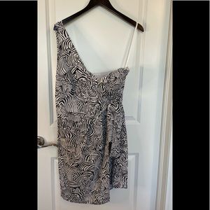 Brand new with tags Club Monaco dress size 10.